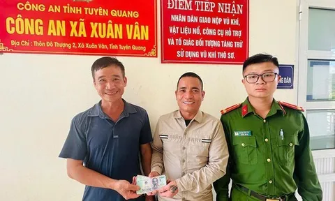 Tài khoản ngân hàng bất ngờ nhận được hơn 30 triệu đồng, không ghi nội dung: Người đàn ông nghi lừa đảo, liền báo công an