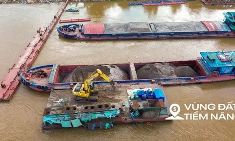 Toàn cảnh công trường xây cầu có trụ cao nhất, nhịp chính dài thứ 2 Việt Nam kết nối với dự án “nóng” bậc nhất của tỷ phú Phạm Nhật Vượng