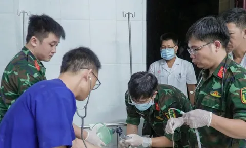 Ngư dân nguy kịch sau khi lặn, bác sĩ cảnh báo tai họa từ đại dương