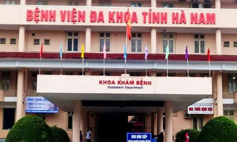 Người nhà bệnh nhân tố bác sĩ "vô trách nhiệm", Bệnh viện Đa khoa Hà Nam nói gì?