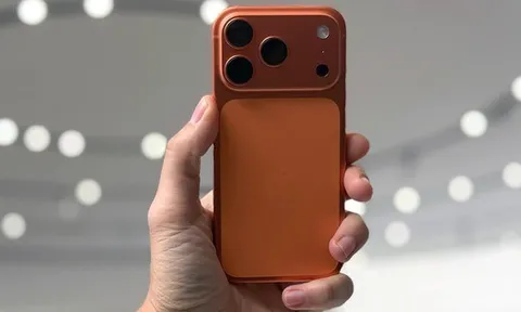 iPhone 17 Pro Max chính thức ra mắt: Thiết kế mới gây tranh cãi, giá tăng lên mức từ 38 triệu, Việt Nam mở bán sớm nhất cùng các thị trường top đầu