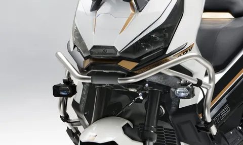 Ở Việt Nam có xe tay ga cốp rộng gấp rưỡi Lead, đầy bình đi 500 km, động cơ khỏe hơn của Honda, Yamaha