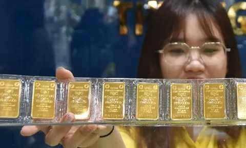 Sáng 11-9, diễn biến lạ ở các tiệm vàng nhỏ