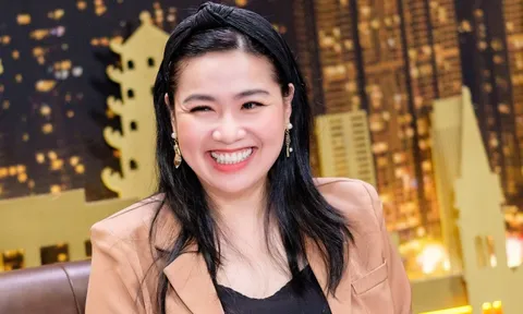 "Người tình mới" của Quốc Trường về chung nhà với "phi công trẻ" sau 12 năm hẹn hò