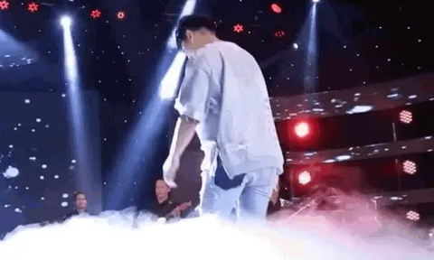 “Ông vua” đắt show hội chợ nhất miền Tây: Vào nghề cát-xê chỉ 20 nghìn đồng/đêm, thời đỉnh cao con số gấp 500 lần