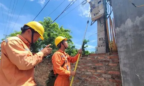 Cụ bà nhận hóa đơn tiền điện 12 triệu đồng/tháng, bất ngờ kết quả kiểm tra