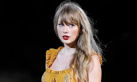 Taylor Swift ra toà trong vụ kiện nóng nhất showbiz!