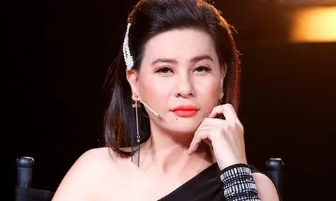 Cát Phượng thẳng tính hay kém duyên?