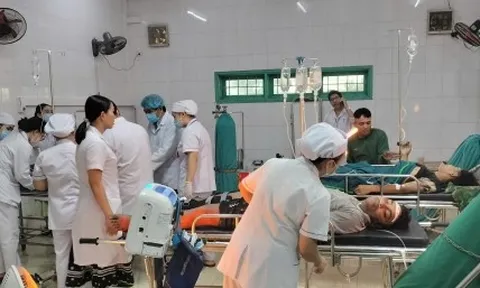 Xe tải lao vào chợ chuối ở Quảng Trị: Sức khoẻ 9 người bị thương ra sao?
