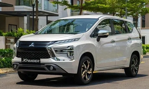 Ô tô 7 chỗ đua nhau giảm giá: Xe "hot" nhất thị trường cũng không thoát, có mẫu rẻ ngang ngửa xe hạng A