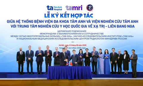 BVĐK Tâm Anh hợp tác y tế với Nga về công nghệ mới chẩn đoán và điều trị ung thư