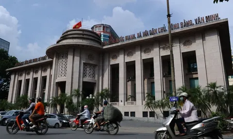 Hết năm nay, nợ công Việt Nam sẽ chiếm bao nhiêu phần trăm GDP?