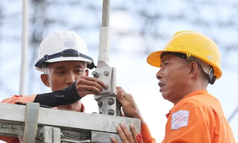 Người dân nói bị thay gấp công tơ, điện lực trả lời thế nào?