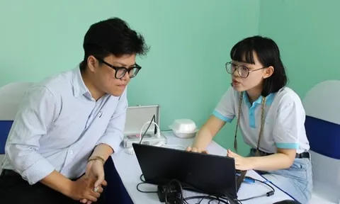 Những trường hợp phải tạm dừng hợp đồng khám bệnh, chữa bệnh BHYT?