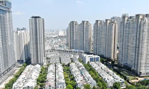 Giá nhà tăng, làm việc 26 năm mới mua được chung cư