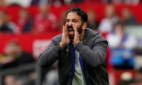 Bị chỉ trích nặng nề, HLV Amorim đưa ra lời tuyên bố cứng rắn ở Man United
