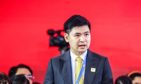 Con trai "Bầu Hiển" hiến kế tại sự kiện "đối thoại quốc gia" về kinh tế tư nhân lớn nhất năm