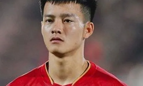 Hot boy miền Tây Nguyễn Thanh Nhàn: Visual đỉnh nhất U23 Việt Nam, 22 tuổi đã lên chức bố