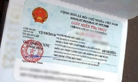 Giảm thời gian cấp giấy miễn thị thực còn một ngày