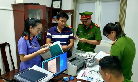 Vụ 255 bệnh nhân tán sỏi thận bằng máy hỏng: Hai trưởng khoa BV Đa khoa Tây Nguyên có thể đối diện mức phạt nào?