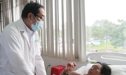 Vụ lập khống hàng trăm hồ sơ tán sỏi thận: Người bệnh nói gì?