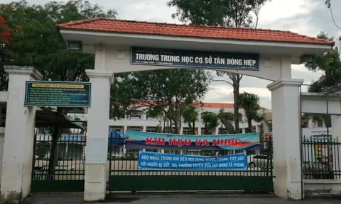 Phụ huynh lớp 7 ở TP HCM than phiền "nếu con không học kỹ năng thì 15 giờ phải đón về"