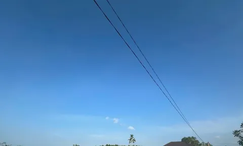 “Cò đất” lặng lẽ rời đi sau khi đổ về vùng quê khiến đất "sốt" lên từng ngày