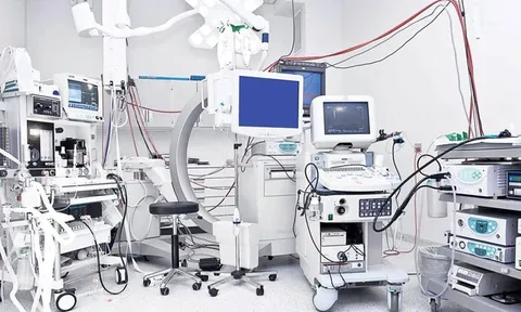 Đề xuất phân nhóm thiết bị y tế theo tiêu chuẩn kỹ thuật, chất lượng trong mua sắm, đấu thầu