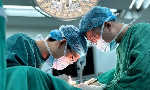 Từ khối u nhỏ ở ngón tay bất ngờ phát hiện bệnh hiếm gặp