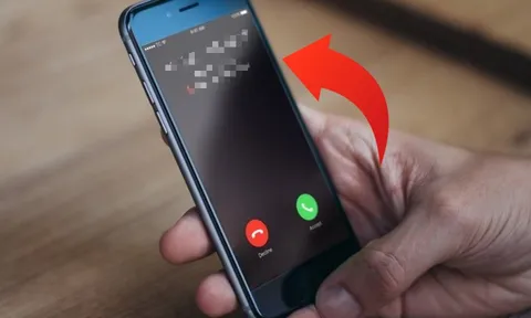 Ngân hàng phát cảnh báo nóng: Coi chừng "bốc hơi" toàn bộ tiền trong thẻ tín dụng chỉ vì một cuộc gọi