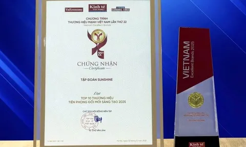 Sunshine Group được vinh danh Top 10 Thương hiệu Tiên phong Đổi mới sáng tạo 2025