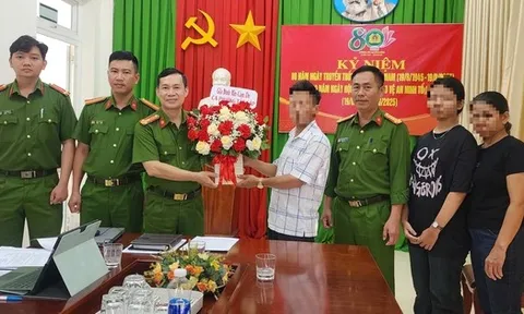 Đấu tranh tâm lý bất thành, nữ sinh viên bị "bắt cóc online" từ Đắk Lắk xuống TP HCM