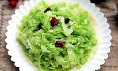 1 phụ nữ bị tiểu đường quyết định ăn bắp cải mỗi ngày, 3 tháng sau đi khám lại bác sĩ kinh ngạc thốt lên điều này