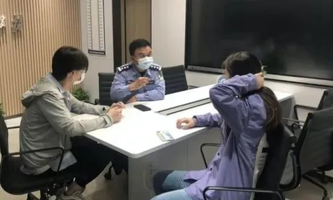 Sếp chỉ đạo để ngoài sổ sách 6 tỷ đồng, nữ kế toán giả vờ nhận lệnh, âm thầm báo cảnh sát rồi được thăng chức