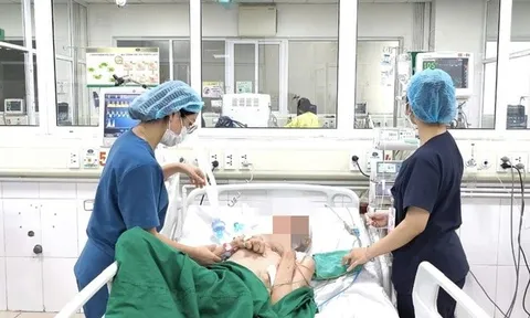 Cứu sống cụ ông 90 tuổi ngừng tim vì nghẹn cơm trong bữa tối