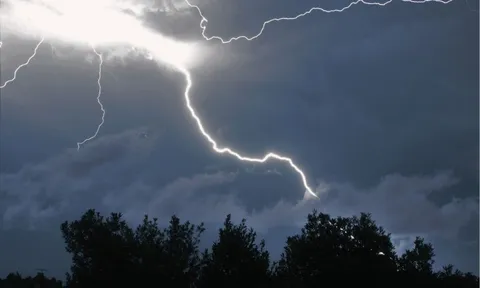 5 nguyên tắc phòng tránh sét đánh