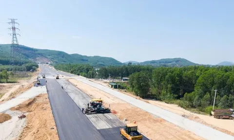Cao tốc Quảng Ngãi - Hoài Nhơn hơn 20.000 tỷ nguy cơ chậm tiến độ
