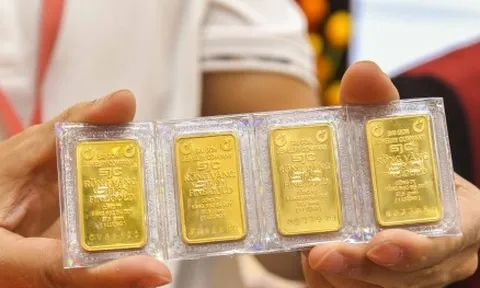 Giá vàng trong nước lần đầu vượt 142 triệu đồng/lượng
