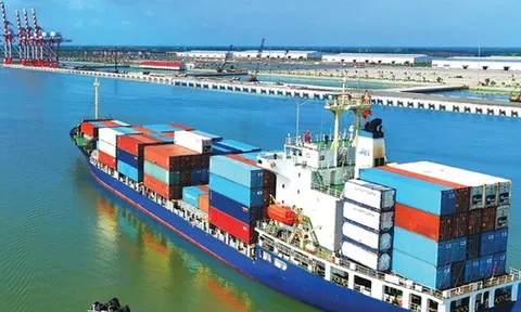 Một mặt hàng của Việt Nam đang được cả 3 cường quốc công nghệ săn mua: Thu về hơn 43 tỷ USD sau 9 tháng, nước ta xuất khẩu đứng thứ 2 thế giới