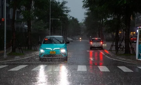 Lùm xùm Vinhomes Smart City bơm thoát nước ra nhà dân, ban quản lý nói gì?