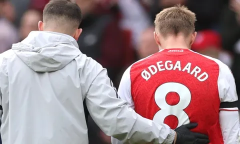 Arsenal mất đi "bộ não sáng tạo" trong lối chơi