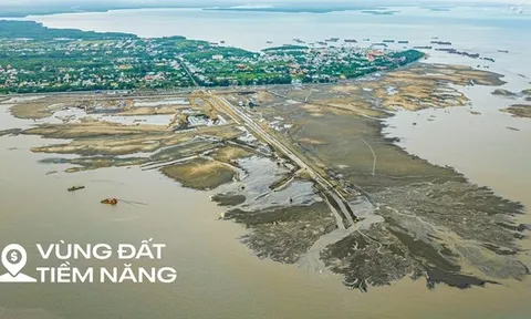 Siêu dự án 10 tỷ USD của Vinhomes tăng tốc xây dựng, nhà đầu tư ồ ạt “săn” đất nền xung quanh, lan rộng cả những khu vực cách dự án hơn 30km