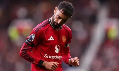 Bruno Fernandes được khen "đỉnh hơn" sao Liverpool và Chelsea