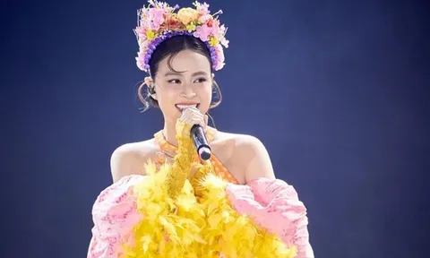 Bất ngờ khi Hoàng Thùy Linh thông báo đang độc thân?