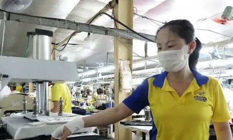 Doanh nghiệp khó khăn được tạm dừng đóng quỹ hưu trí và tử tuất