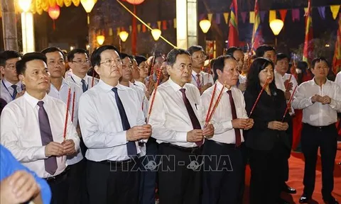 Chủ tịch Quốc hội Trần Thanh Mẫn dự Lễ tưởng niệm 725 năm Ngày mất của Anh hùng dân tộc Trần Hưng Đạo