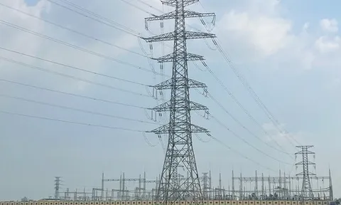 Đóng điện thành công dự án chào mừng thành công Đại hội Đảng bộ Chính phủ lần thứ I