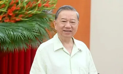 Tổng Bí thư: Phát triển nhanh phải chuyển đổi số nghiêm túc, đây không phải là thứ để trang điểm