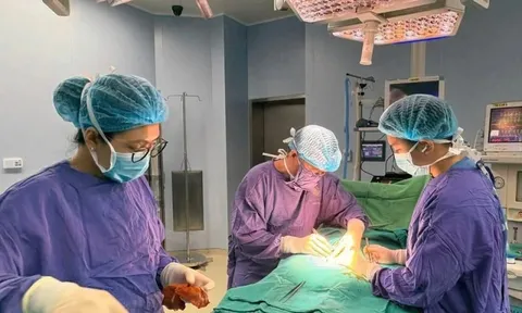 Hi hữu: ‘Cậu nhỏ’ bị cương suốt 10 ngày liên tục, nguy cơ hoại tử cao