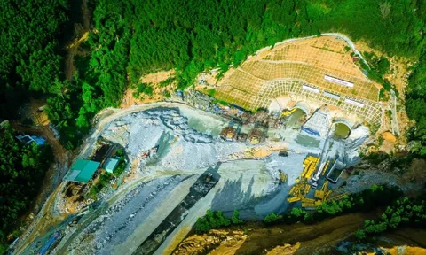 Công trình hơn 3.000 tỷ đồng kết nối núi - biển của Việt Nam có bước ngoặt mới, hé lộ con số bất ngờ